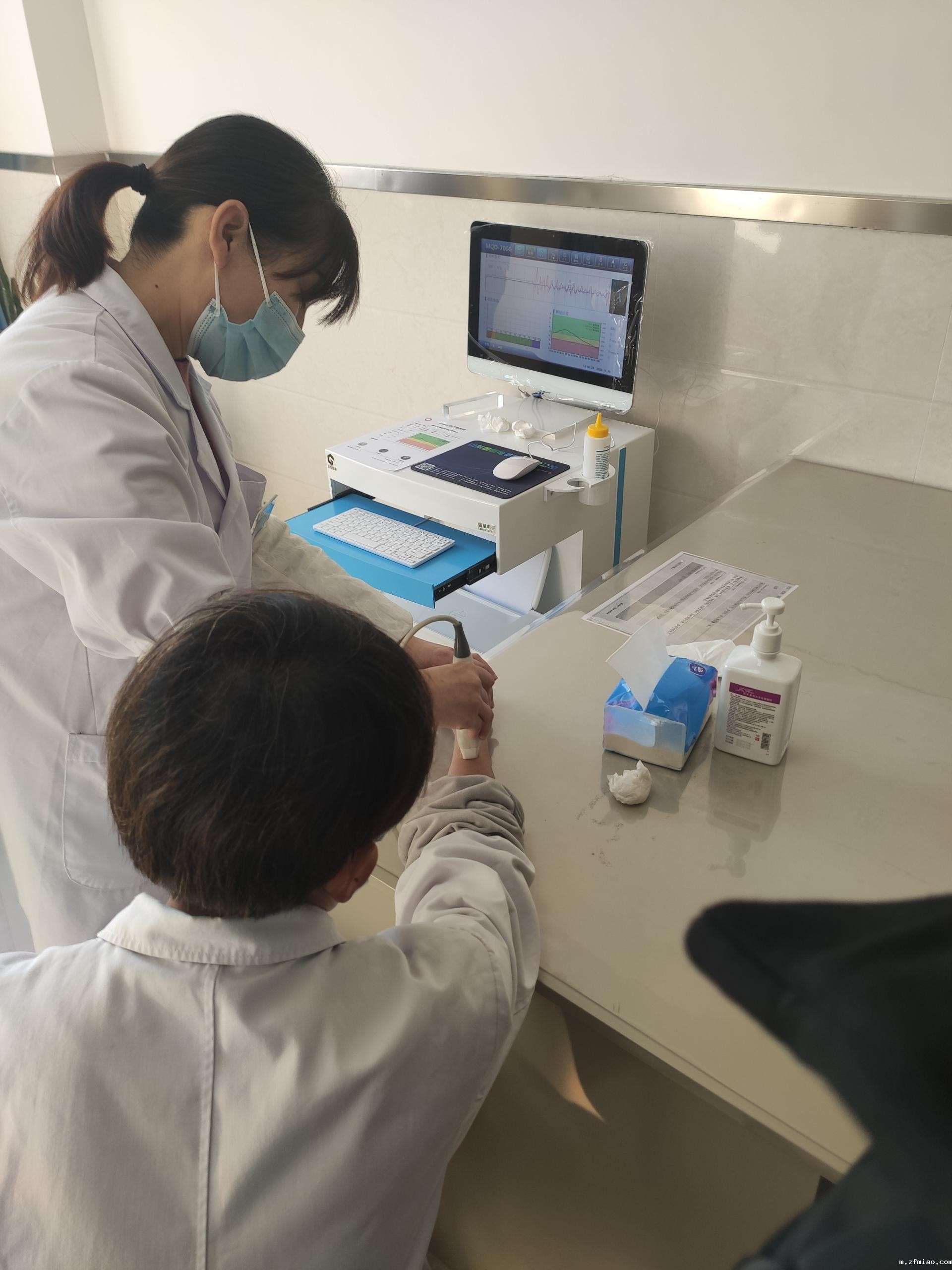 新利18体育娱乐app菲律宾MQD-7000超声波骨密度测量仪在湖北省房县中医院装机